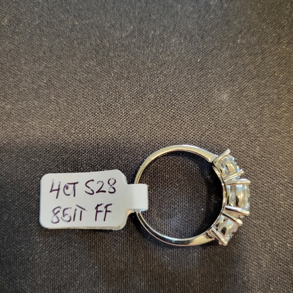 4ct 3-Stone Moissanite Diamond - Picture 9 of 9